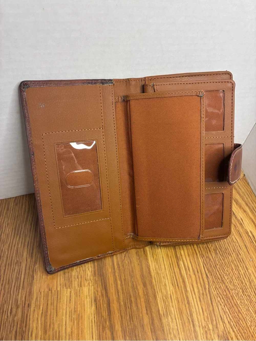 Vintage Tan Leather Guang Tong Women's Continental Bifold Strap Button Wallet